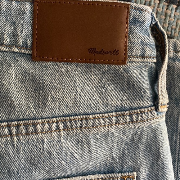 Madewell The Curvy Perfect Vintage Jean in Fiore Wash - Picture 9 of 9